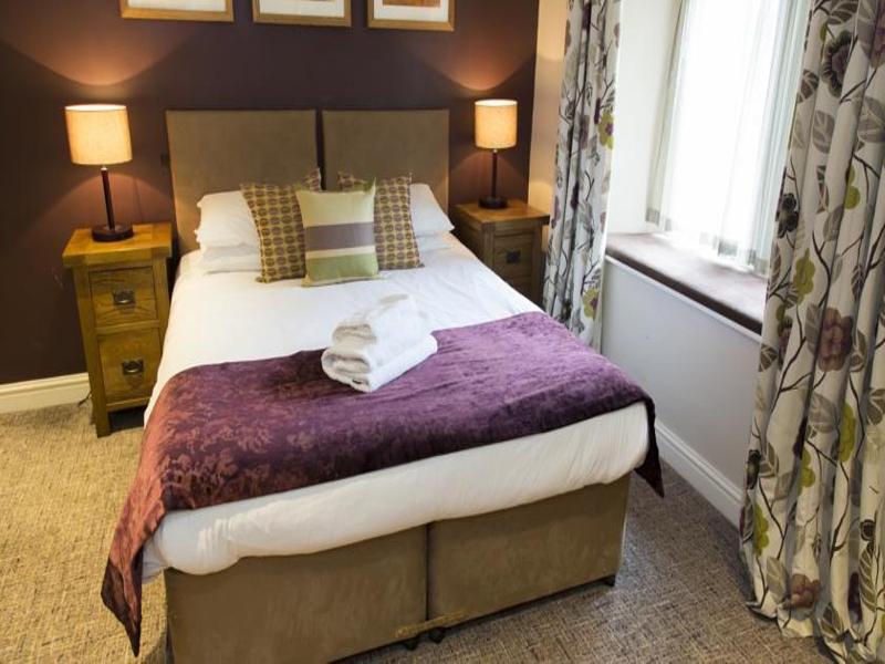 The Colesbourne Inn Cheltenham Ngoại thất bức ảnh